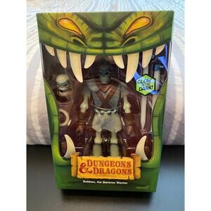 Super7:  Dungeons & Dragons - Dekkion Skeleton Warrior (Glow)